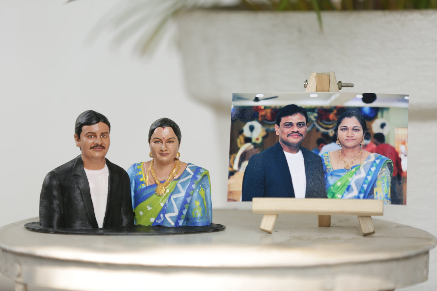 Best Anniversary Gift For Parents - 3d Miniature Couple Half Bust