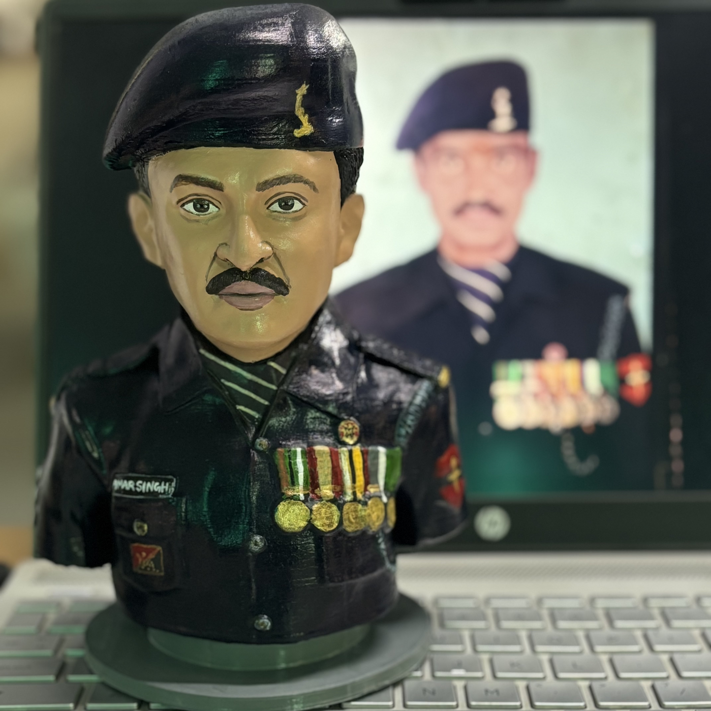 3d Miniature - Personalized Single Half Bust