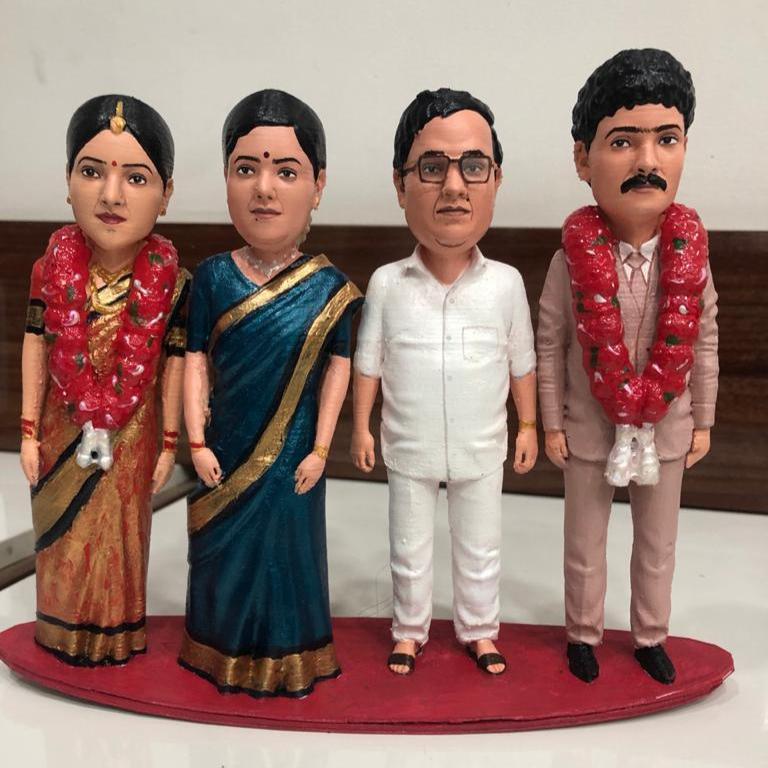 Family of 3 Full Body 3D Miniature - 3D Galaxy