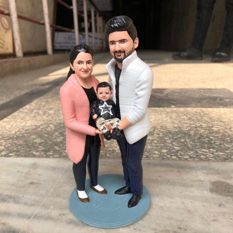 Family of 3 Full Body 3D Miniature - 3D Galaxy