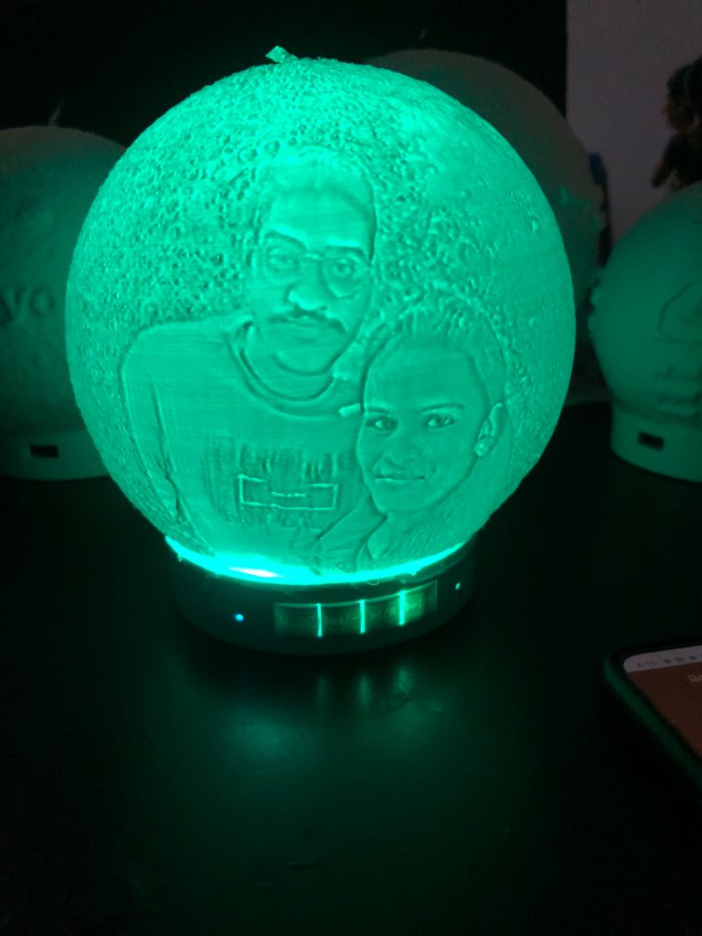Personalized Bluetooth 3D Moon Wireless with Speaker