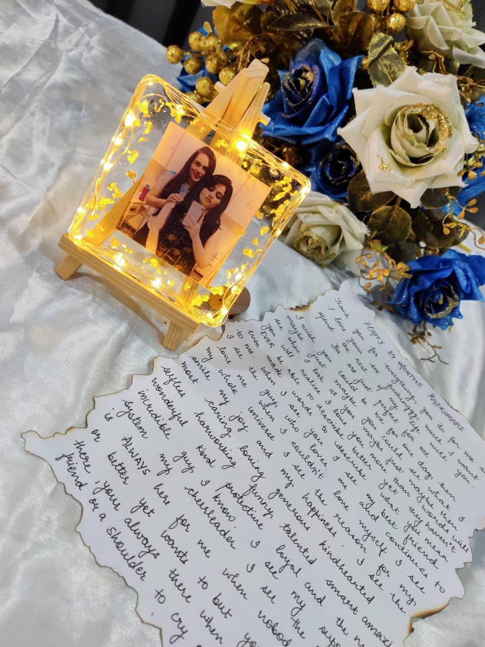 Resin Memory Stand