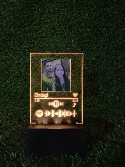 SPOTIFY ACRYLIC PLAQUE WITH STAND